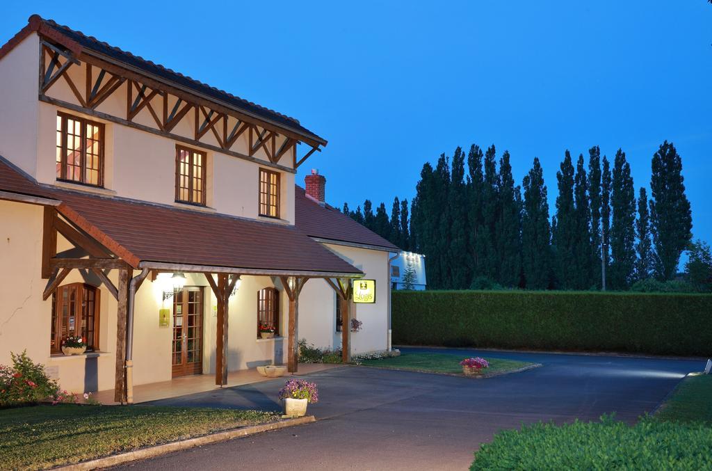 Logis Le Pot D'Etain Hotel Holnon Екстериор снимка